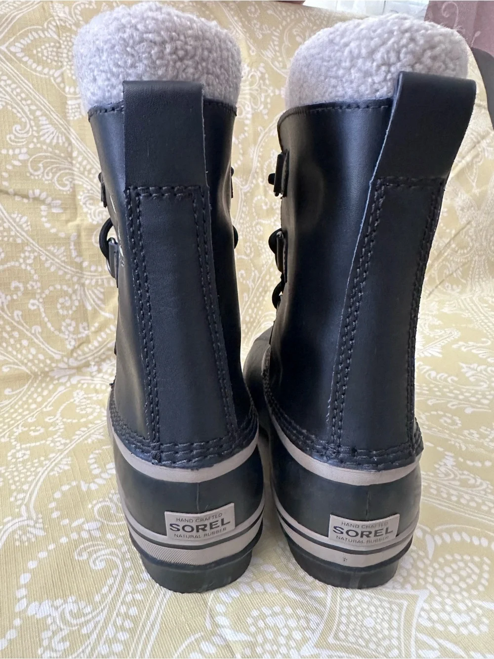 Sorel warm fleece